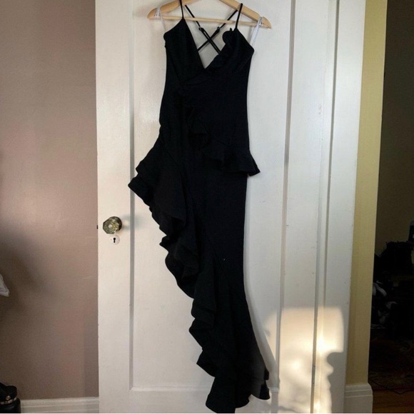 NWT Lovers and Friends Black Ruffle Asymmetrical Riya Gown - Picture 10 of 11